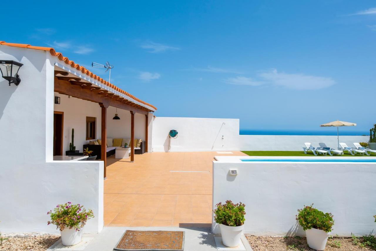 Вилла Private House With Pool & Garden Гуимар Экстерьер фото