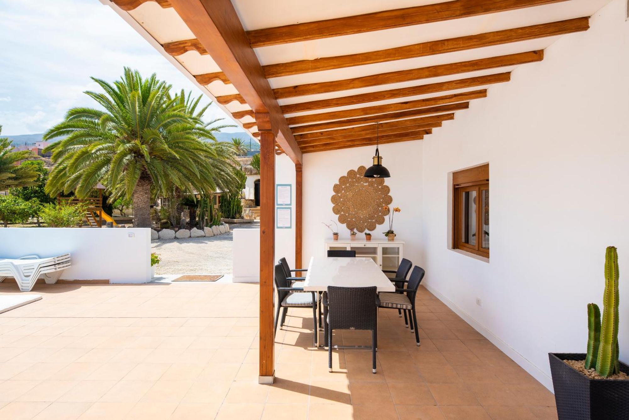 Вилла Private House With Pool & Garden Гуимар Экстерьер фото
